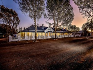  Vacation Hub International | Karos Gastehuis Facilities