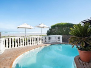  Vacation Hub International | The Beach Villa Facilities