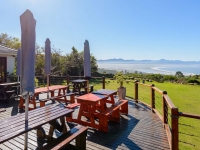  Vacation Hub International | Castleton Food