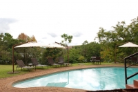  Vacation Hub International | Hulala Lakeside Lodge Food