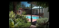  Vacation Hub International | Milner House Food