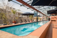  Vacation Hub International | Garden court hotel Victoria Junction Food