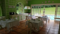  Vacation Hub International | 18 Pioneer Kloof Food