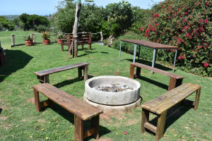  Vacation Hub International | Woodlands Cottages & Backpackers Food