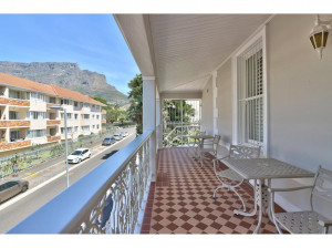  Vacation Hub International | Underberg Guest House Food