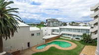  Vacation Hub International | Da Gama 202 Food