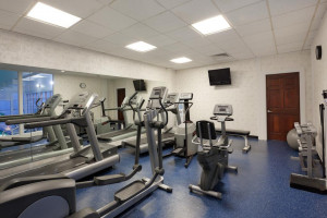  Vacation Hub International | Holiday Inn Cape Cod-Falmouth Food