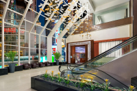  Vacation Hub International | Crowne Plaza Times Square Manhattan Food