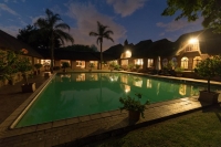  Vacation Hub International | Owls Loft Midrand Food