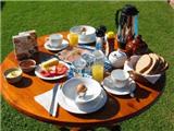  Vacation Hub International | Haus Bavaria Guest House Food