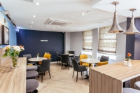  Vacation Hub International | Oliver Plaza Hotel Food