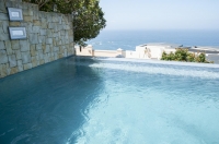  Vacation Hub International | The Alexander Food