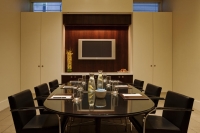  Vacation Hub International | Hotel Lindrum Food