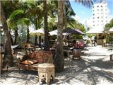  Vacation Hub International | Marseilles Hotel Miami Food