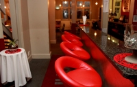  Vacation Hub International | BON Hotel 64 on Gordon Food