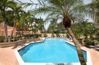  Vacation Hub International | Embassy Suites Boca Raton Food
