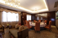  Vacation Hub International | Grand Royal Hotel Food