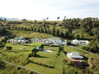  Vacation Hub International | Oaklands Country Manor Food