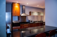  Vacation Hub International | Circa Luxury Apartment hotel Food