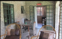 Vacation Hub International | Mackers Riverbend Cottage - Starlings Nest Food