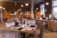  Vacation Hub International | Waterfront Hotel and Spa by Misty Blue Hotel Food