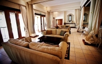  Vacation Hub International | Engedi Food