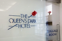  Vacation Hub International | The Queens Park Hotel Food