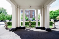  Vacation Hub International | Columbia Hotel London Food