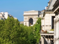  Vacation Hub International | Hôtel Champs-Elysées Friedland Food