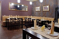  Vacation Hub International | Nevsky Hotel Grand Food
