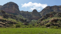  Vacation Hub International | Union House Guest Farm Food