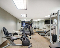  Vacation Hub International | Comfort inn Woburn Boston Food