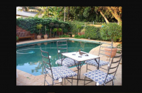  Vacation Hub International | Coral Tree Guesthouse Food