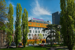  Vacation Hub International | Mercure Bratislava Centrum Food
