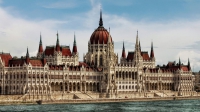  Vacation Hub International | Charles Hotel Food