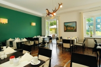  Vacation Hub International | Arcotel Castellani Food