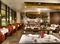  Vacation Hub International | One Farrer Hotel and Spa Food
