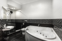  Vacation Hub International | Kravt Hotel Food