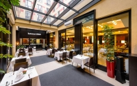  Vacation Hub International | Grand Majestic Plaza Food