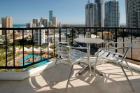  Vacation Hub International | Mantra on View Hotel Food