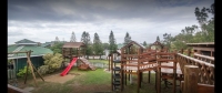  Vacation Hub International | Pine Lodge Resort & Conference Centre Food