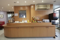  Vacation Hub International | Campanile Paris 14 - Maine Montparnasse Food