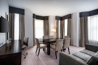  Vacation Hub International | Jurys Inn Cardiff Food