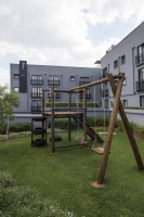  Vacation Hub International | Max Executive Apartments Food