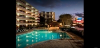 Vacation Hub International | Rosen Inn At Pointe Orlando Food
