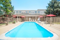  Vacation Hub International | Ramada by Wyndham Denver Downtown Food