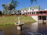  Vacation Hub International | Malagas Hotel Food
