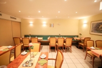  Vacation Hub International | Miramar Hotel Food