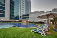  Vacation Hub International | Marina View Hotel Apartments Food