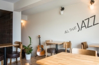  Vacation Hub International | Hotel Jazz Food
